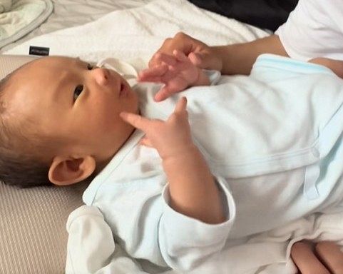 「裂手症」で生まれた我が子、“欠損した手”ではなく息子自身を見ることができた夫の言葉「この子が私の子なんだと実感できた」:山陽新聞デジタル|さんデジ