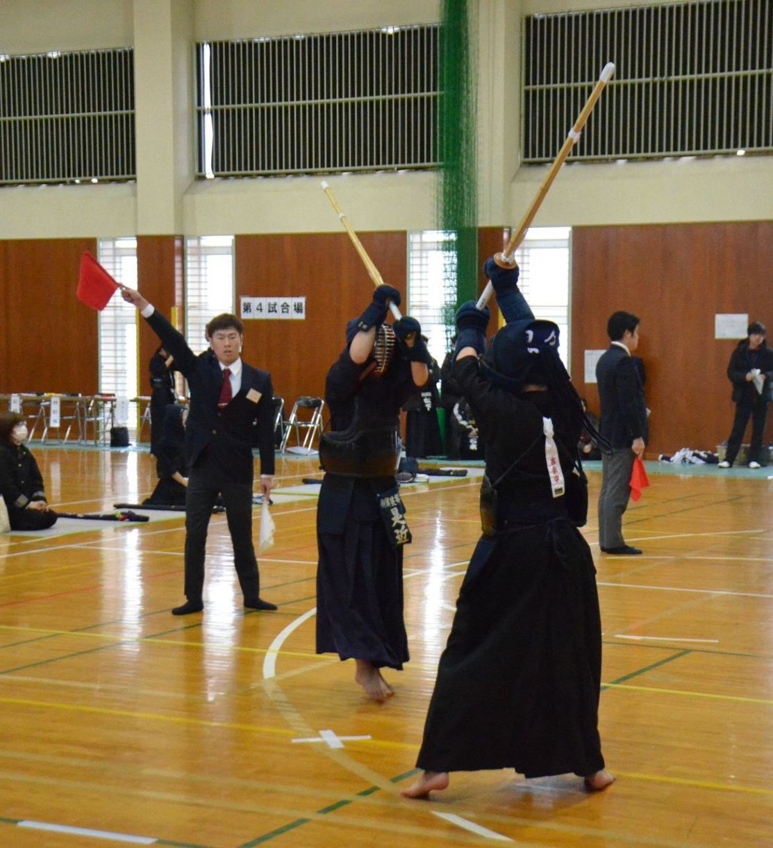 気合入れ面、小手 備前で近隣市町親善剣道 小中学生が団体戦：山陽新聞