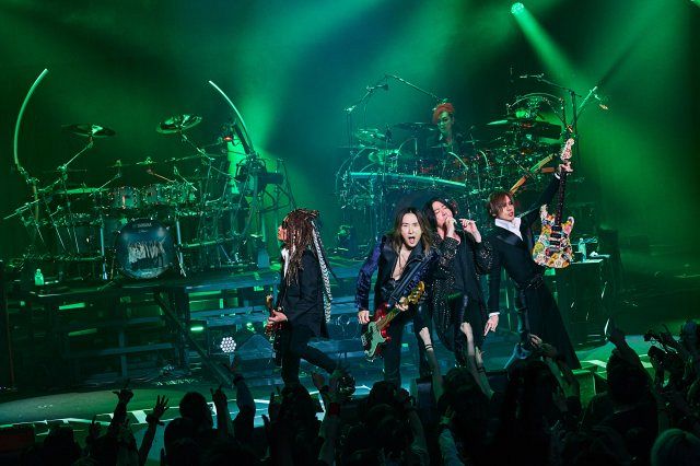 LUNA SEA、“地元”秦野で初の凱旋ライブ ツアー初日公演で6年ぶり新曲