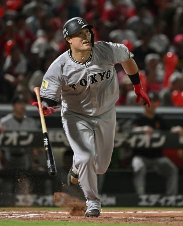 広1―5巨（26日） 巨人、逆転勝ちで2位浮上：山陽新聞