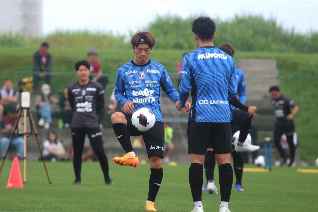 J1百年構想リーグ オーセンティックユニフォームとタオル田部井涼14 田部井涼「感謝を伝えるシーズンにしていきたい」：FAGIGATE｜ファジゲート