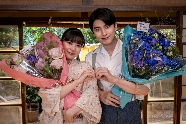 めおと日和』芳根京子＆本田響矢、“うぶきゅん”夫婦が笑顔と涙の撮了