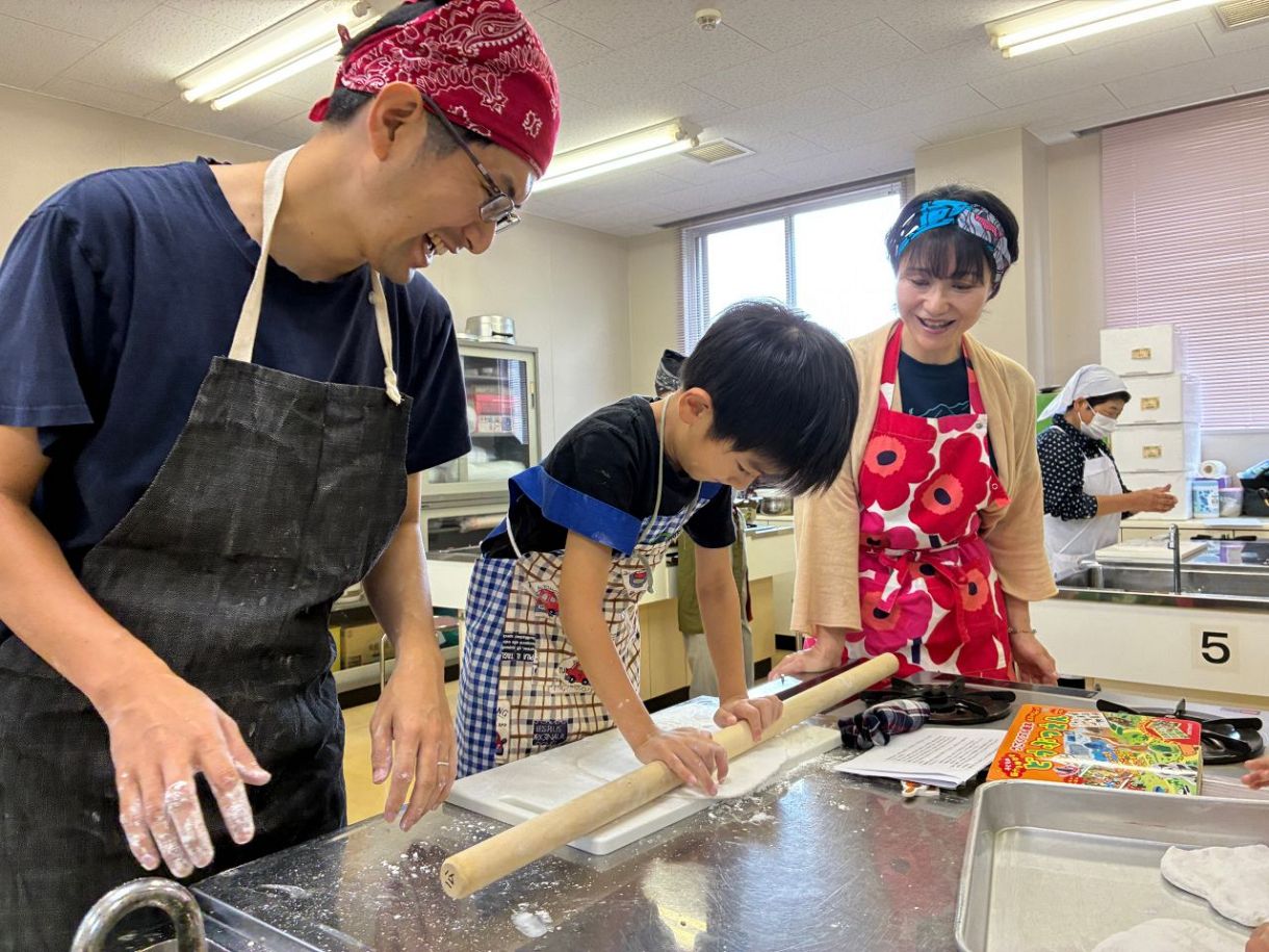 吉備中央の生米でうどん作り 町観光協会がワークショップ：山陽新聞 