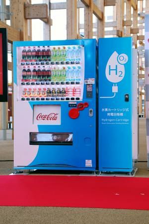 Coca-Cola 自動販売機 コカ・コーラの様々な自動販売機の紹介 | 日本コカ・コーラ