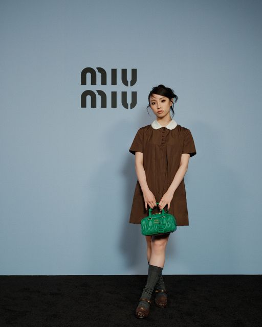新しい学校のリーダーズ・KANON、モードな“別人級”ショットに反響「私