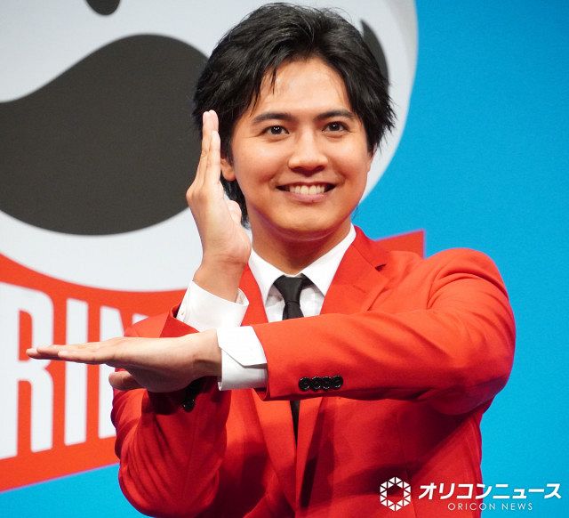 GENERATIONS・片寄涼太、幼少期写真公開 父との2ショットに