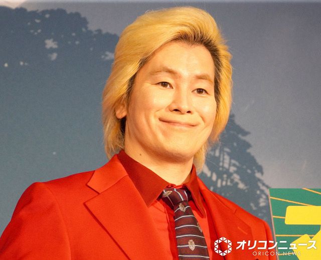 カズレーザー、プライベートで展覧会「結構行く」 「家族分いただこう 