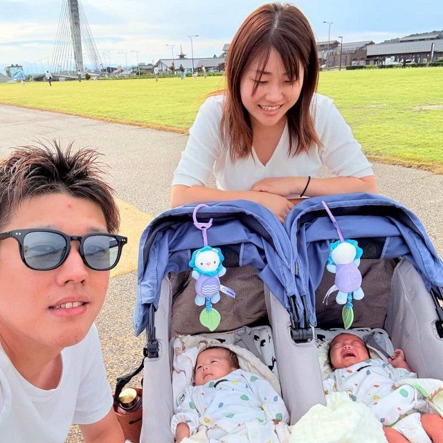 最難関は「泣き声で区別ができないこと」 耳が聞こえない夫婦による