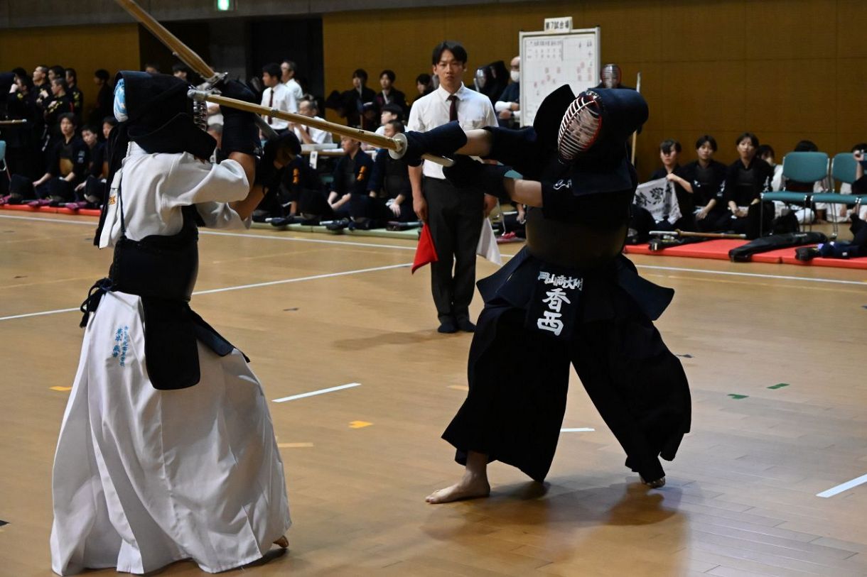 宮本武蔵顕彰高校剣道 2府10県の800人が熱戦 岡山勢入賞届かず