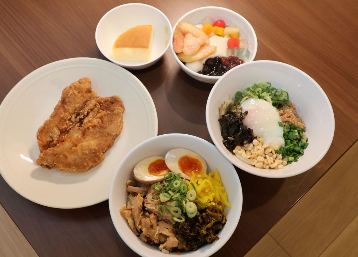 岡山 県庁 食堂