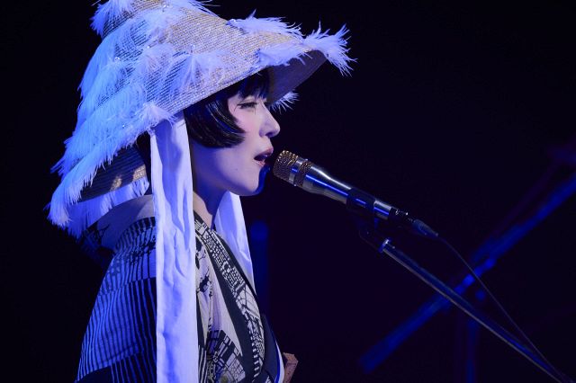 椎名林檎と岡村靖幸、ロバート・グラスパーが同じステージに立つ奇跡