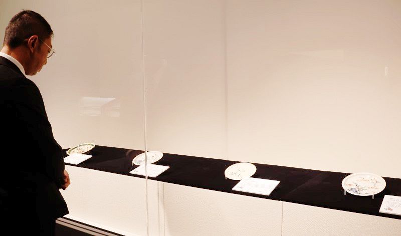 色絵磁器「姫谷焼」テーマに展示 6月22日まで福山城博物館：山陽