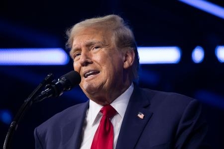 トランプ氏、激戦州で支持訴え 「黒人のために働いた」：山陽