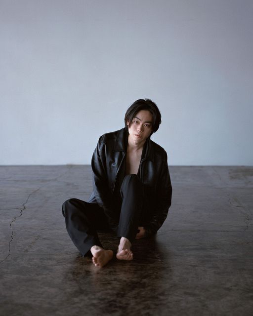 菅田将暉、約1年半ぶりのワンマンライブ『菅田将暉 LIVE 2026』U-NEXT