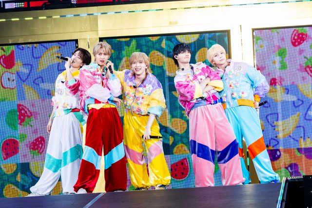 M!LK、最大規模ツアーの映像作品を12月3日にリリース 「イイじゃん」や