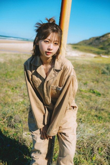 富田鈴花 アザーカット写真集 日向坂46 富田鈴花 1st写真集 鈴花