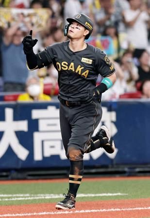 神5―2ヤ（10日） 佐藤輝明、31号含む4安打：山陽新聞