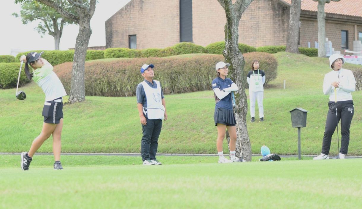 山陽新聞レディース杯ゴルフ 玉野で１８日開幕　出場選手がコース確認