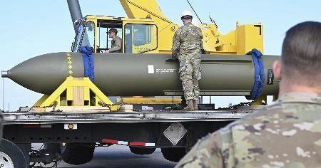 BankerBaster(バンカーバスター）‼️ 米、地中攻撃可能な大型爆弾使用 最新型は60メートルまで到達