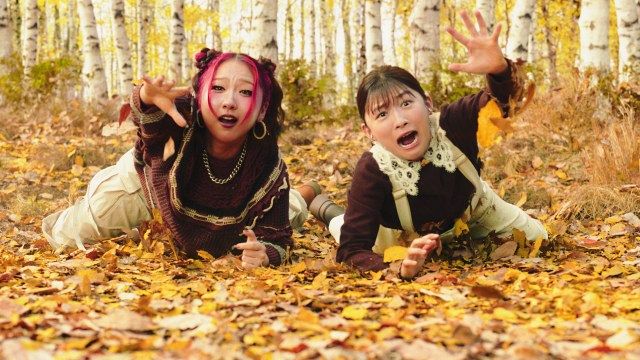 伊藤沙莉＆HANA・CHIKA、息ぴったりアドリブ マクドナルド「三角