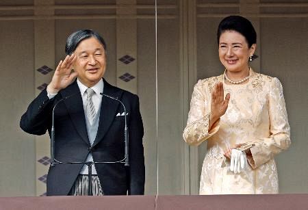 天皇陛下66歳を祝う一般参賀 皇居・宮殿：山陽新聞デジタル｜さんデジ