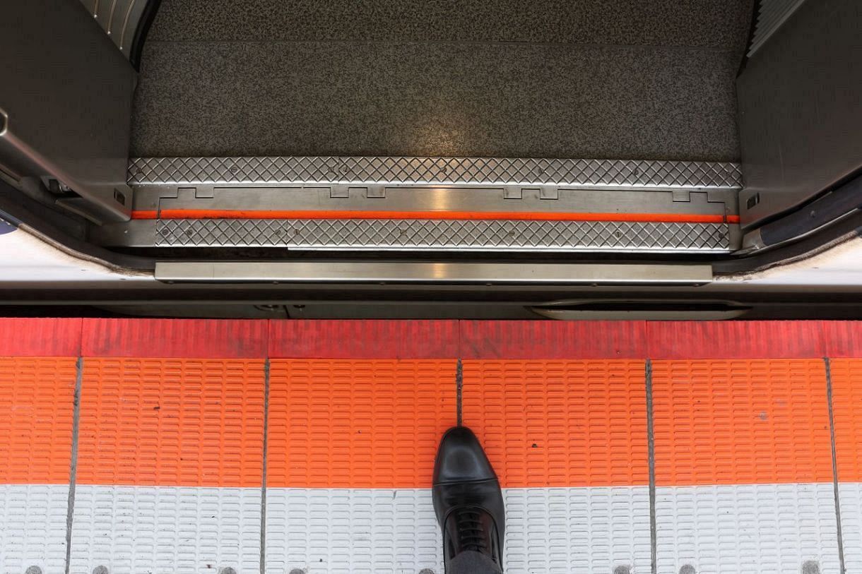 車いすでも新幹線の乗降を快適に　岡山、広島駅で段差と隙間を小さく ＪＲ西