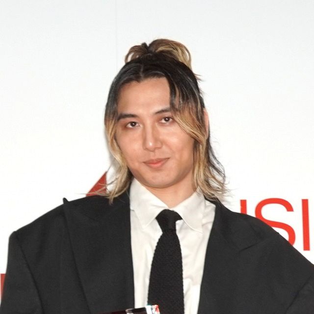 藤井 風スタッフ、“賞味期限間近”の異例のお知らせが話題：山陽新聞