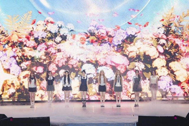 SMTOWN LIVE』Hearts2Hearts、念願の東京ドームに笑顔「aespa先輩を見