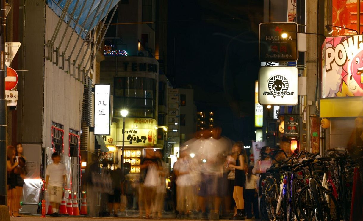 岡山駅南側の繁華街 客引き問題化　付きまとい後を絶たず 通報相次ぐ