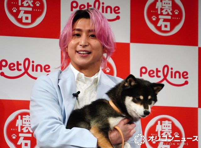 Snow Man佐久間大介、ワンちゃんの暴走に大爆笑 ついにはサポートに