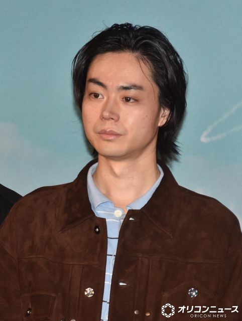 菅田将暉、100年後の便利技術をドラマで描く苦労を明かす 多言語