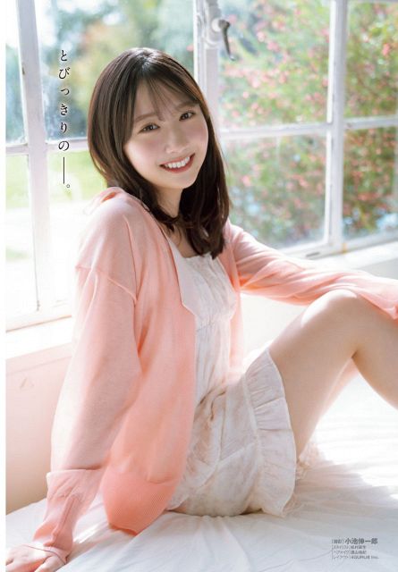 日向坂46藤嶌果歩、肌見せルームウェア姿で抜群の透明感