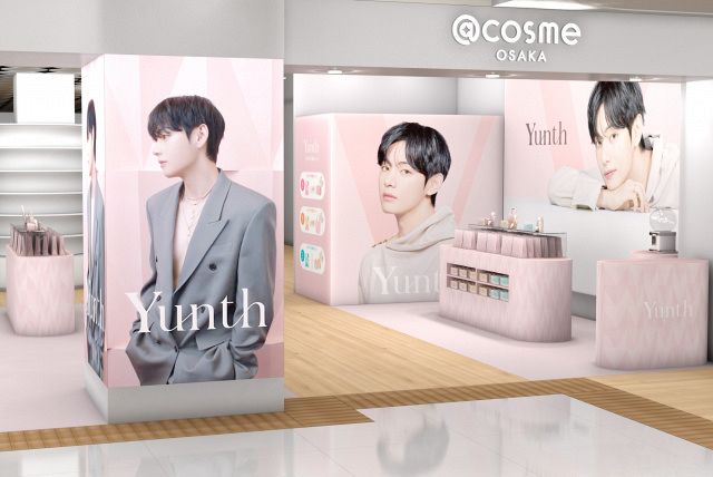 BTS・Vのビジュアルが＠cosme OSAKAに登場 「Yunth」ポップアップ