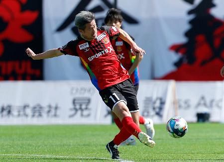 カズが最年長出場記録更新 先発で59歳1カ月24日：山陽新聞