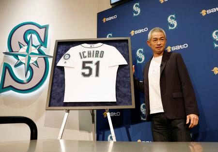 イチローさんの51、永久欠番に マリナーズ、グリフィーらに