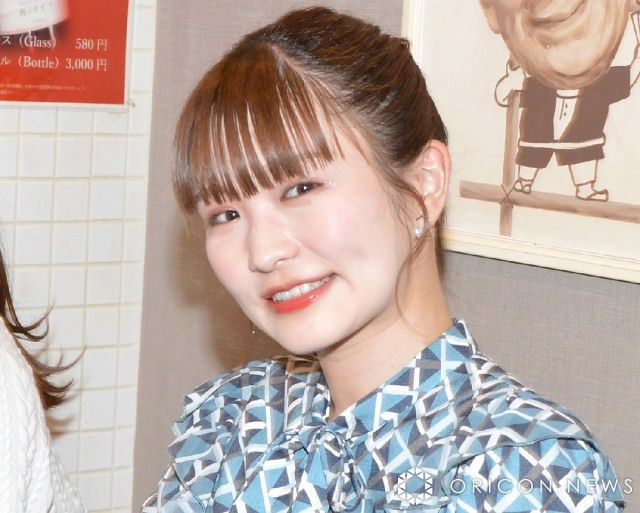 一生ズっ友”元乃木坂46・伊藤かりん、西野七瀬らと“プリクラ写真