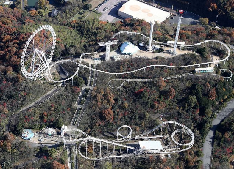 鷲羽山ハイランド14日入園無料 ステージやジーンズ販売も 鷲羽山ハイランド14日入園無料 ステージやジーンズ販売も