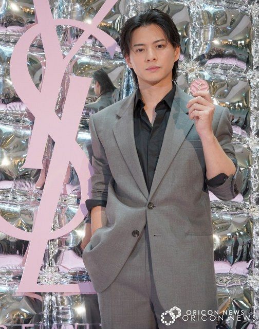 Number_i平野紫耀、表参道ヒルズに降臨「プールに行きたい」 世界中で