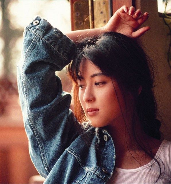 ZARD、デビュー35周年記念ライブを来年2月に開催決定 大阪、東京の