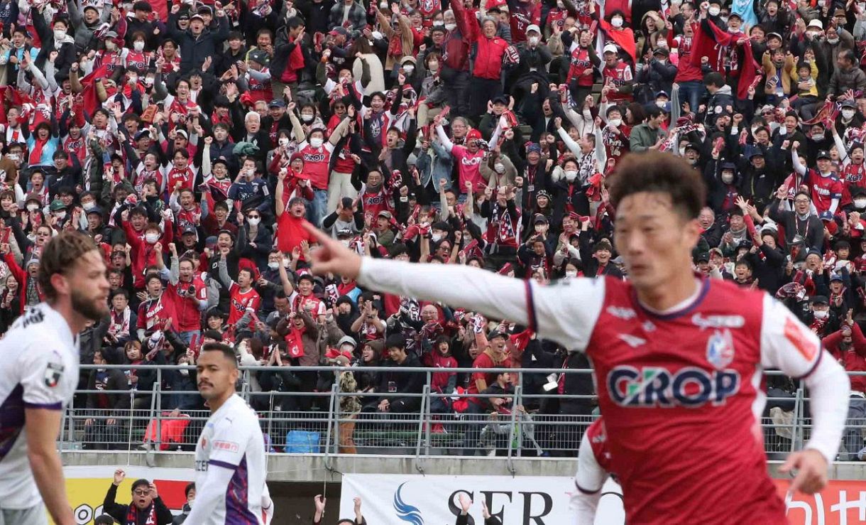 J1初陣勝利で話題 二つの“伝説” ：FAGIGATE｜ファジゲート