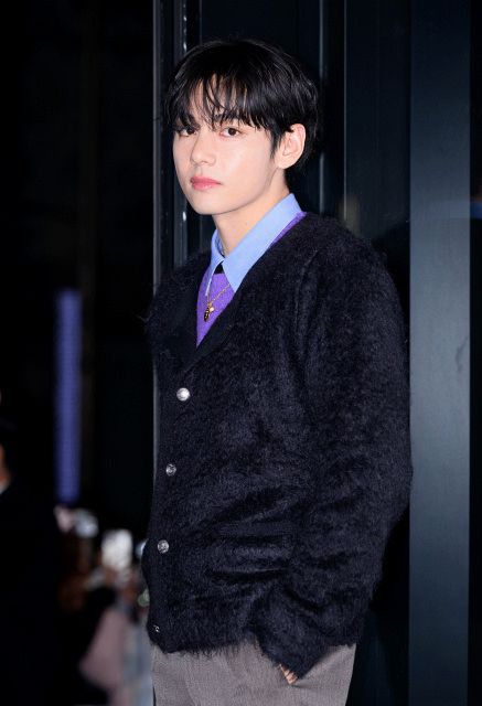 BTS・V、メキシコでのメンバーショットや大統領との笑顔写真公開