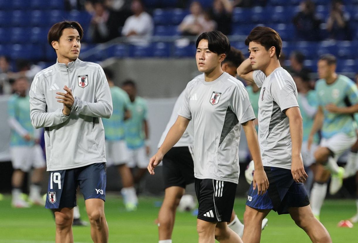 佐野航大 2024 y-3 日本代表 ホームユニフォーム ファジアーノ岡山 佐野航大 2024 y-3 日本代表 ホームユニフォーム ファジアーノ