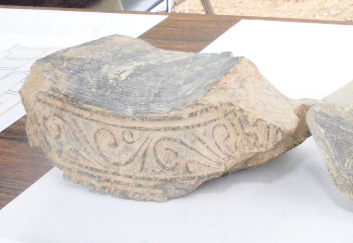 大量の瓦片 岡山県美咲町で見つかる 一帯に白鳳～奈良時代の廃寺か