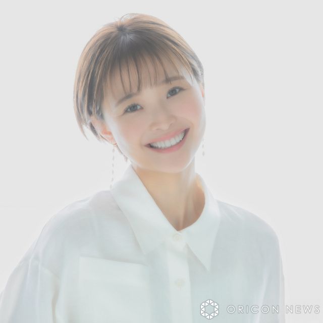 渡邊渚、2026年カレンダー発売へ 全カット撮り下ろし「たくさんの