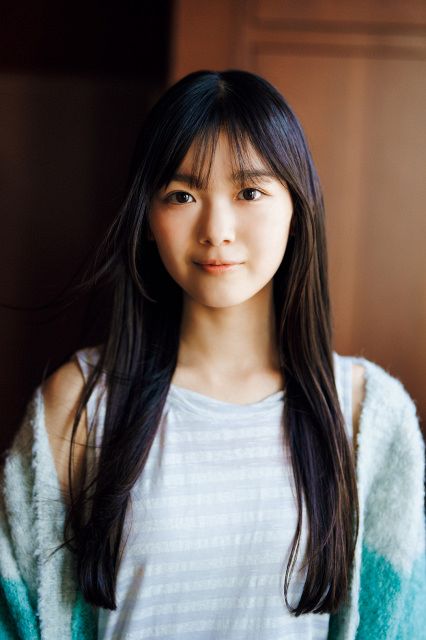 櫻坂46山川宇衣、柔らかな笑顔＆大人びた表情で魅了：山陽新聞デジタル