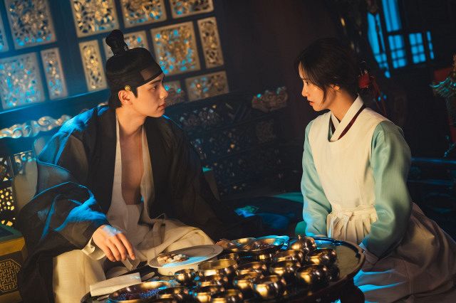 ユナ＆イ・チェミン、涙のキスシーンに反響 「今年最高の韓ドラ