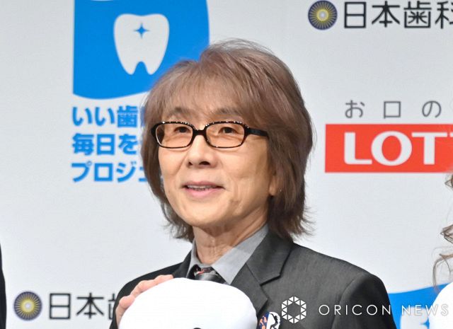 THE ALFEE・坂崎幸之助、吉田拓郎＆「ギターの神」との3ショットに反響