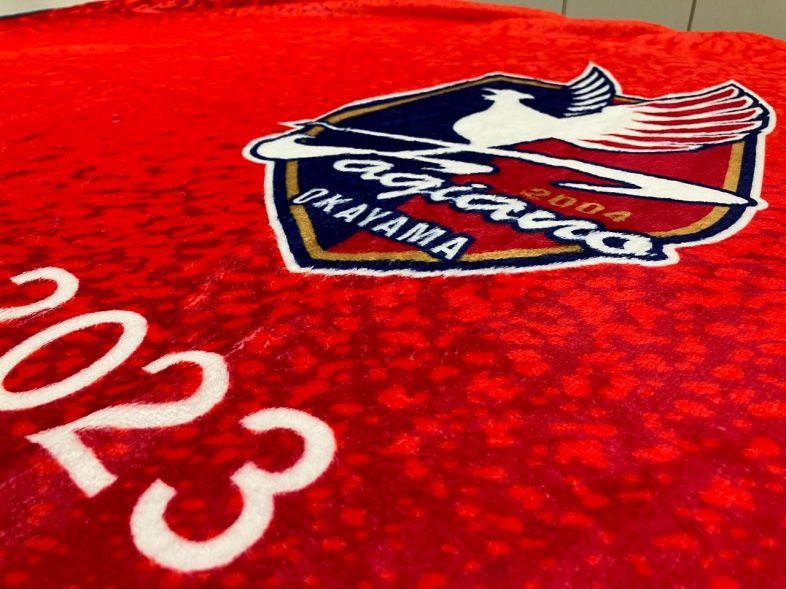 ホーム開幕戦で先着1万人に配布！特製ブランケットを徹底解剖