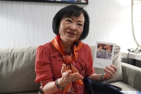 【希少」ベトナム戦争当時物　ベトナムに母と子の保険センターを　ソフビ貯金箱 希少」ベトナム戦争当時物 ベトナムに母と子の保険センターを