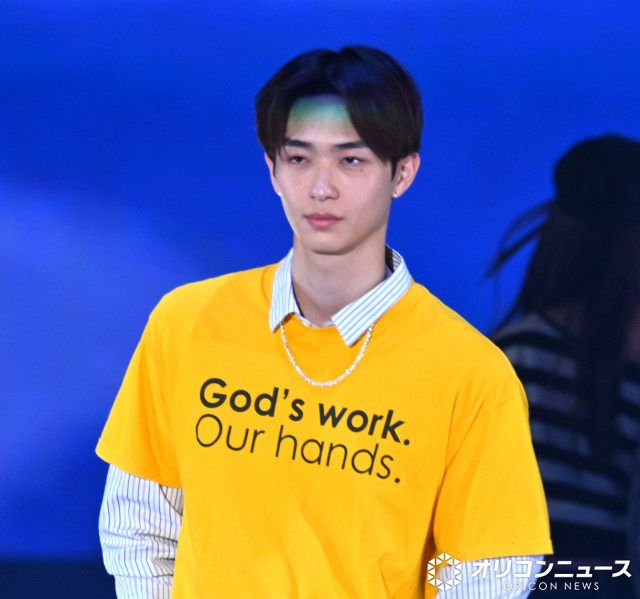 野村康太、“さすが”の洗練美 上品カジュアルを着こなし：山陽新聞